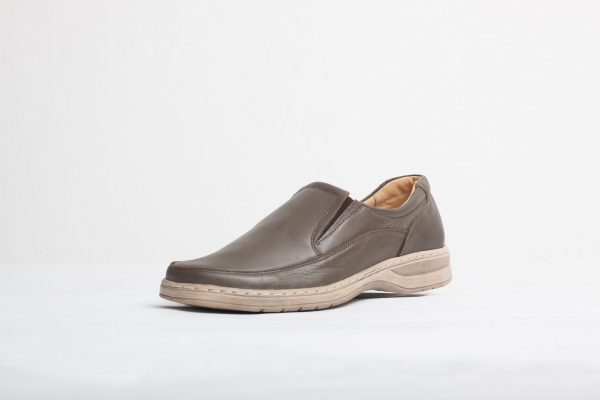 Pantofi casual piele naturala culoare: maro si crem de la Vicoveanu incaltaminte piele cod:910